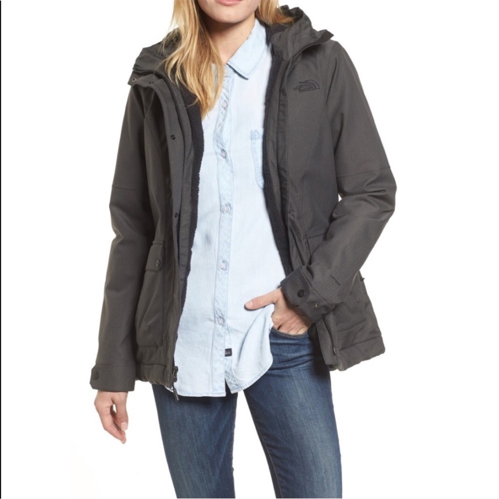 The North Face Women's Firesyde Insulated Jacket